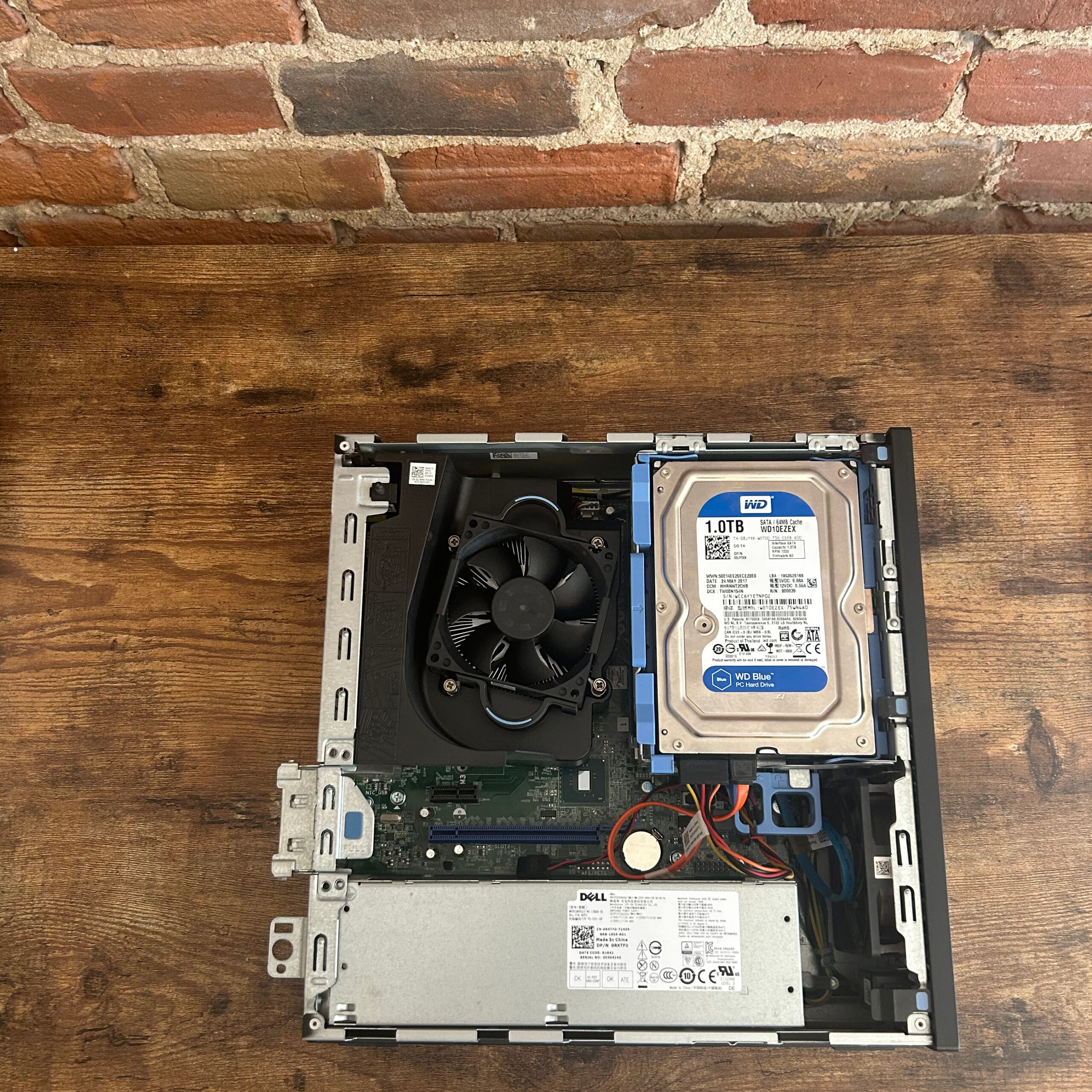 Optiplex 3040 INSIDE